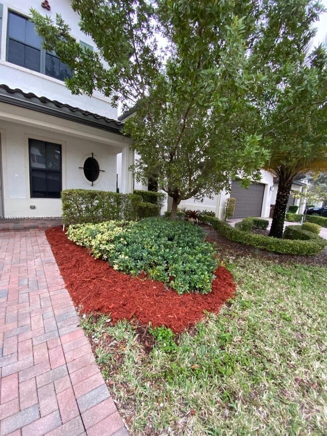 Building Photo - 9823 W 34th Ln