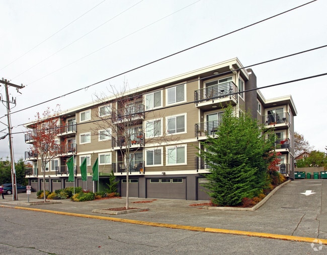 Primary Photo - Voss Ballard Apartments