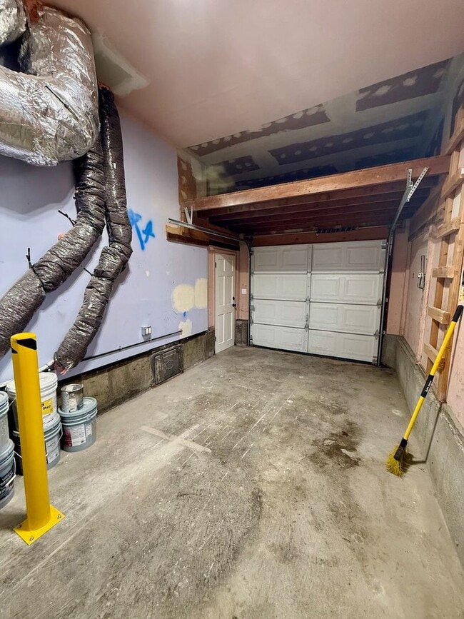 Building Photo - Immaculate FULL-REMODEL: 3 Bed 2 Bath Spokane Home w/ Brand New Everything!!