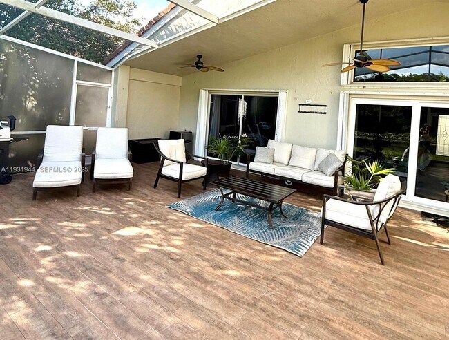 Building Photo - 388 Carrington Dr