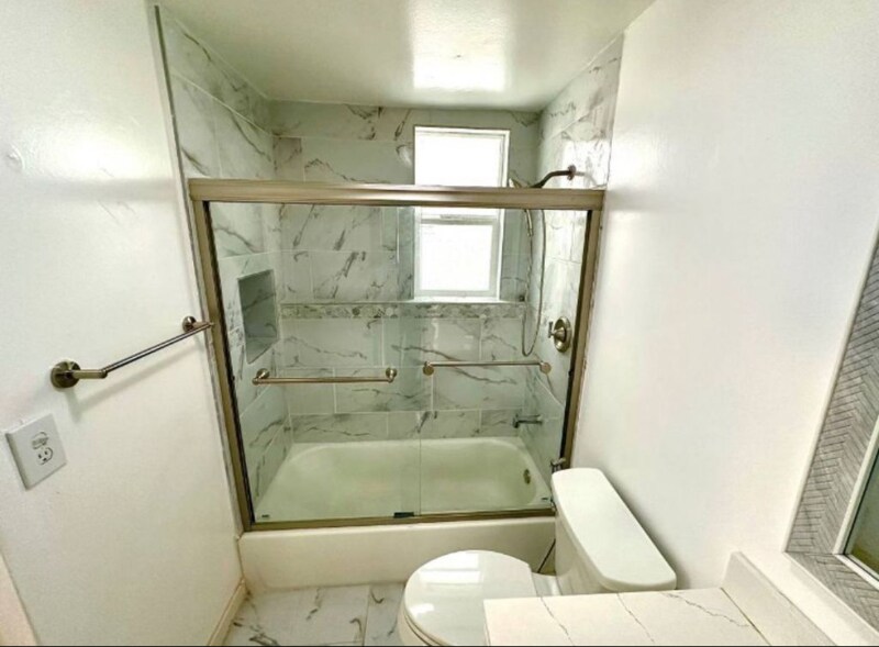 Building Photo - 5930 Orchard Ave