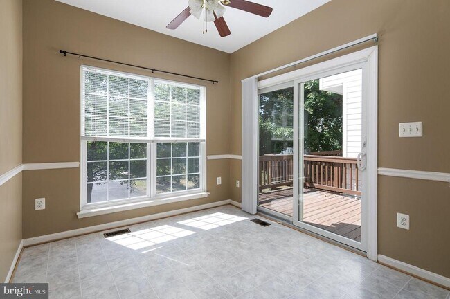 Building Photo - 8611 Ellesmere Way