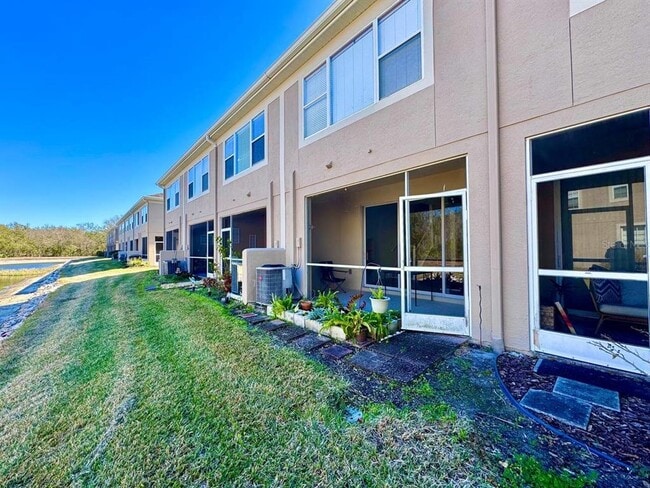 Building Photo - 10035 Tranquility Way