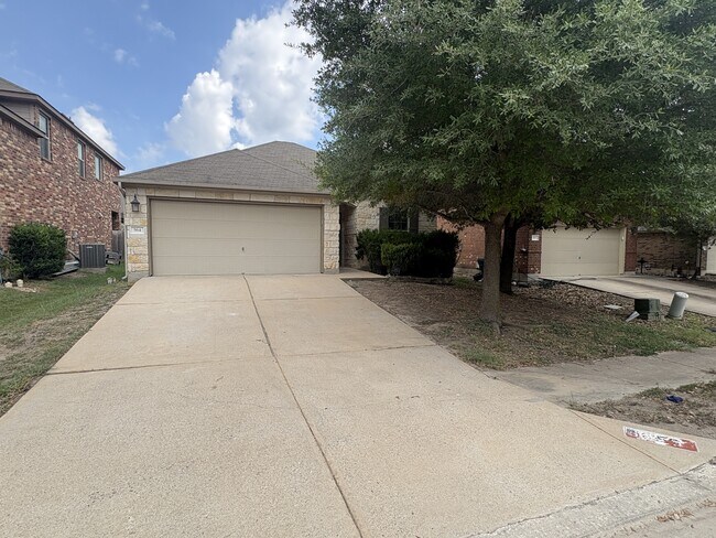 Building Photo - 564 Travertine Trail
