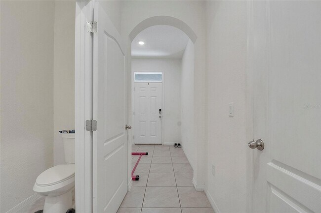 Building Photo - 1394 Yellow Finch Dr
