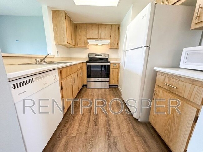 Building Photo - 1054 Mollie Ln
