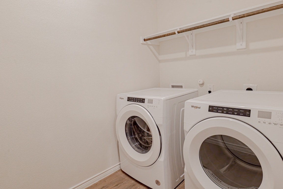 Building Photo - 2020 Saddle Wy