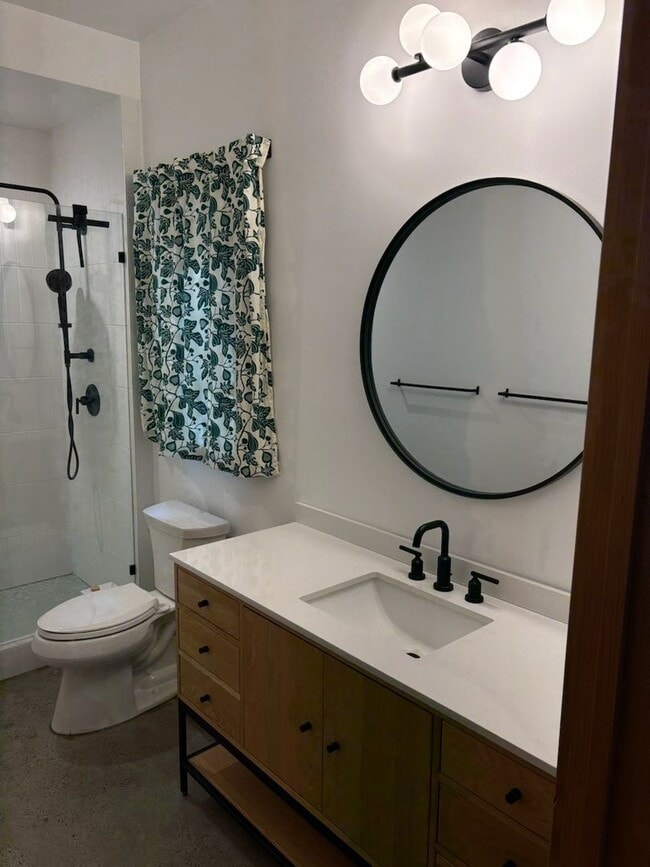 Building Photo - Downtown Bozeman Apartment for Rent!