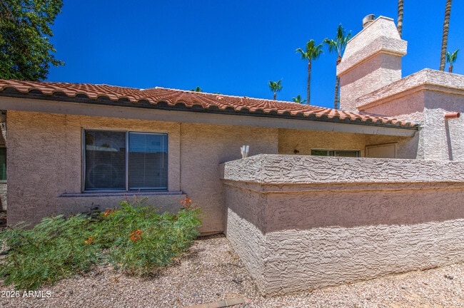 Building Photo - 2019 W Lemon Tree Pl