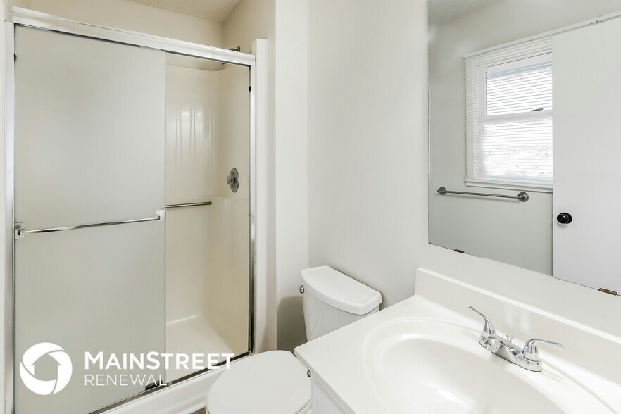 Building Photo - 10311 N Main St