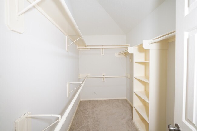 Building Photo - 18031 Still Springs Ct