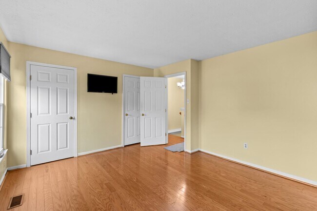 Building Photo - 5411 Castlestone Dr