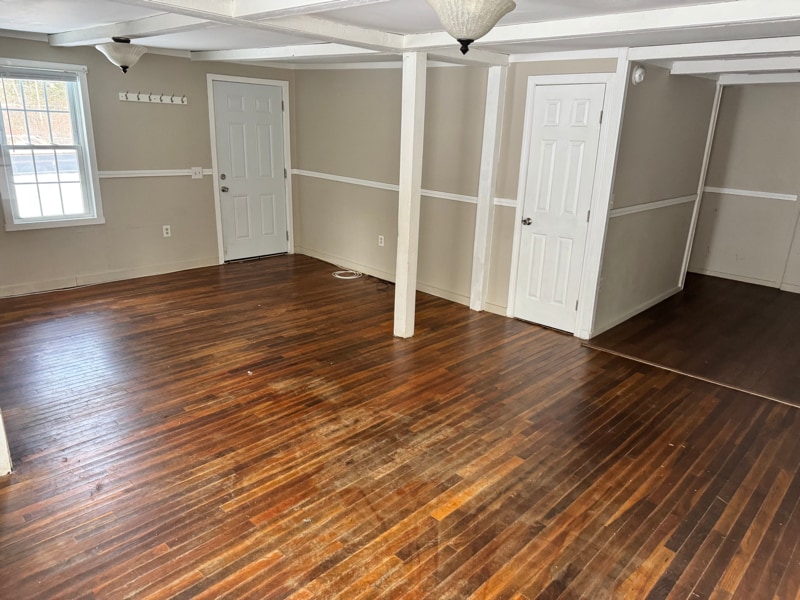 Building Photo - 321 Clinton St