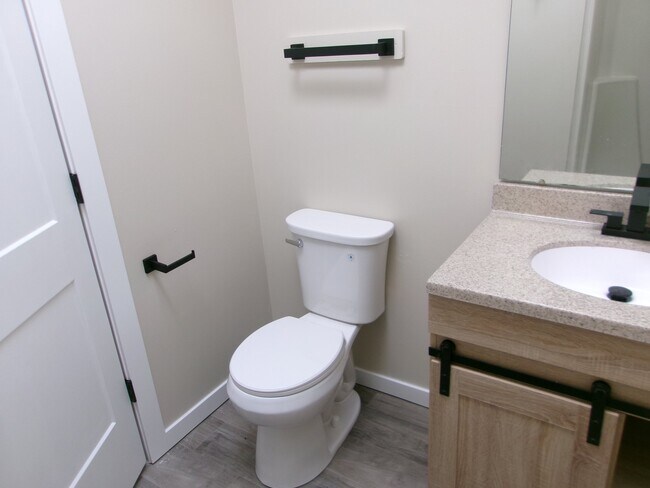 Building Photo - 307 Palomino Ln
