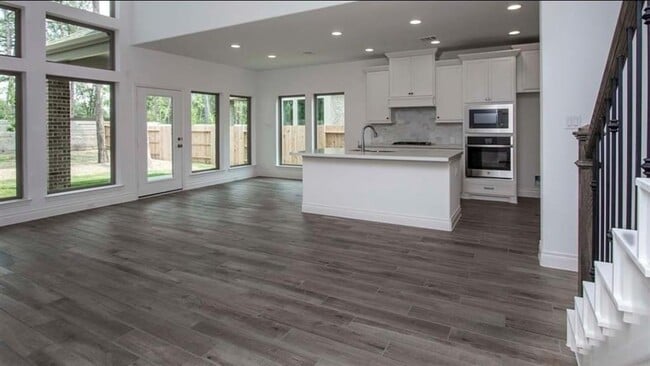 Building Photo - 10811 Cassiopeia Creek Cir