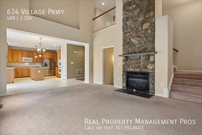 Building Photo - 634 Village Pkwy