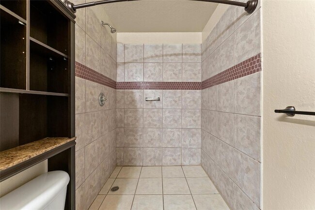 Building Photo - 5039 Sunridge Palms Dr