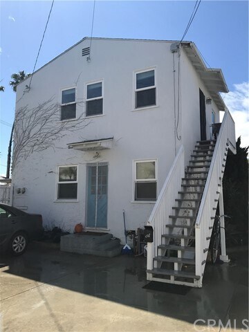 Building Photo - 1213 Ocean Ave