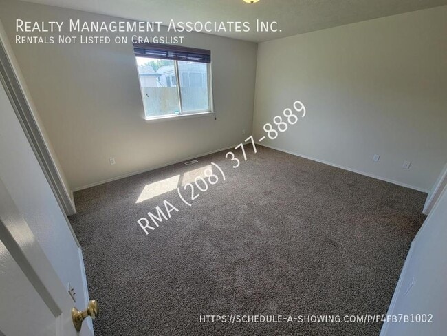 Building Photo - 4039 W Bedrock Dr