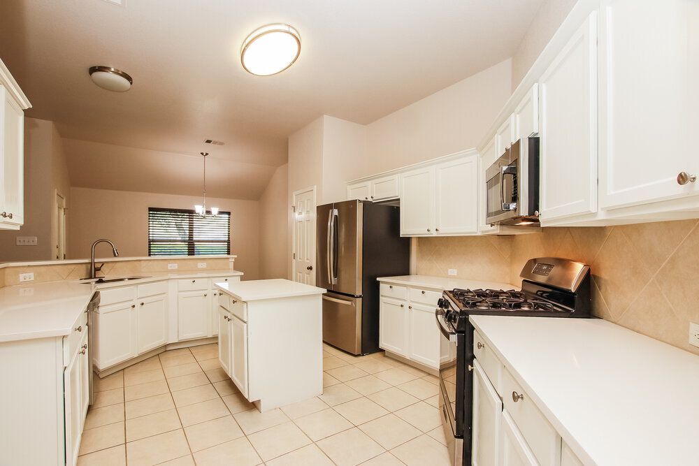 Building Photo - 1105 Wigwam