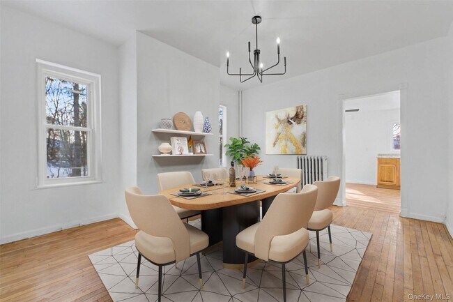 Building Photo - 457 1st St