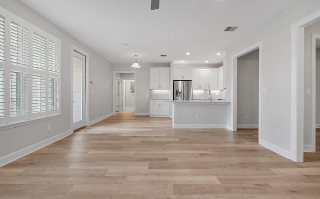 Building Photo - 3799 Esplanade Way