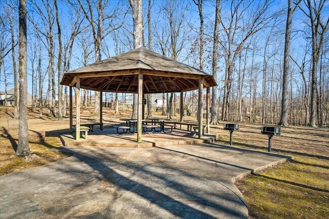 Building Photo - 12176 Preserve Woods Ln