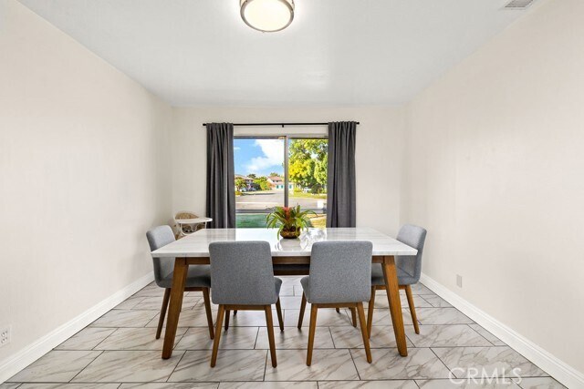 Building Photo - 632 Kenoak Dr