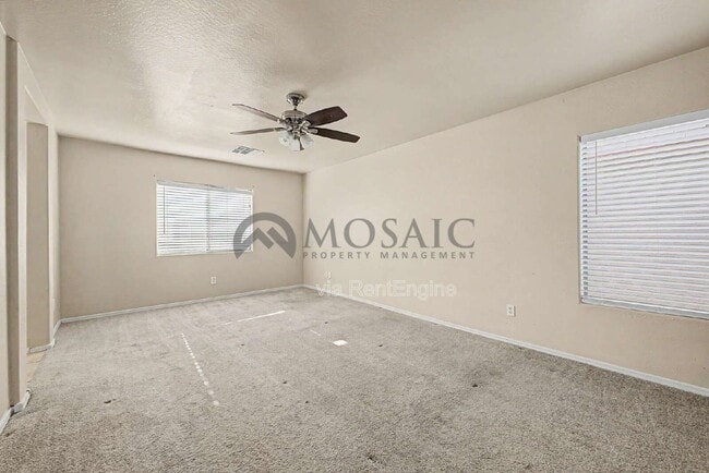 Building Photo - 3784 E Santa Fe Ln