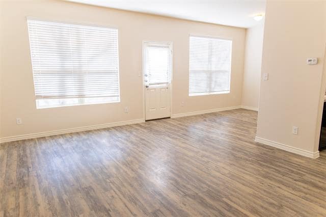 Building Photo - 9942 Chilmark Way