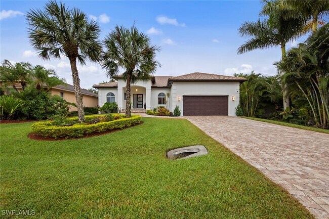 Building Photo - 27153 Barefoot Ln