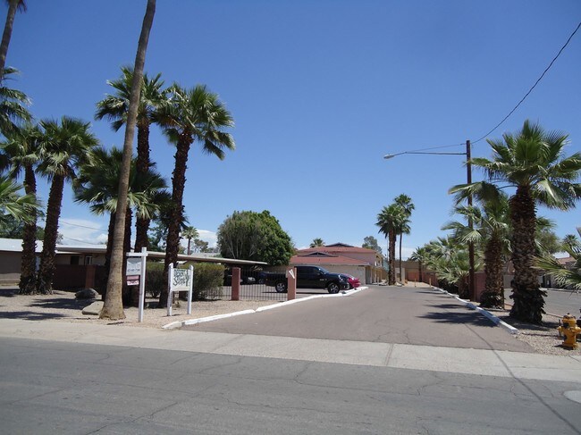 Primary Photo - Desert Siesta