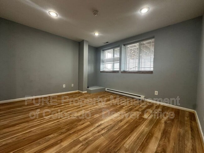 Building Photo - 8602 S Mallard Pl