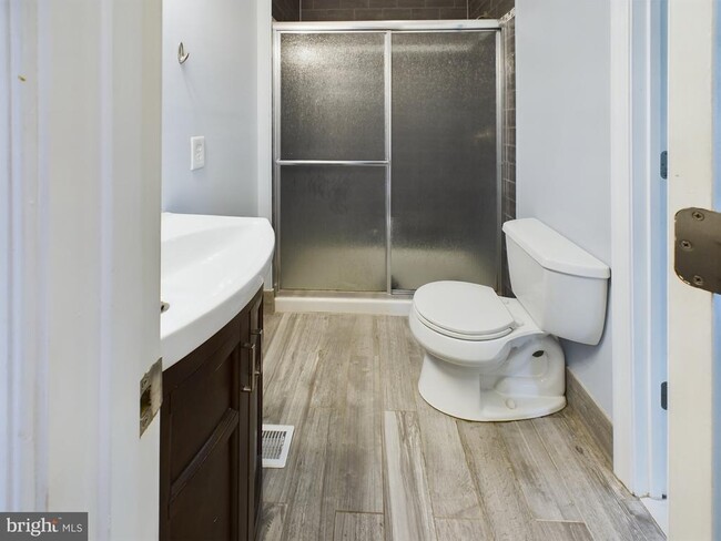Building Photo - 2232 Aquia Dr