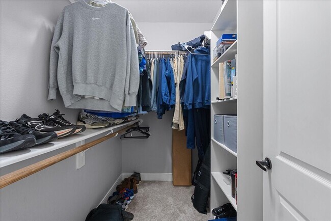 Building Photo - 20061 Torrey Pines Ln