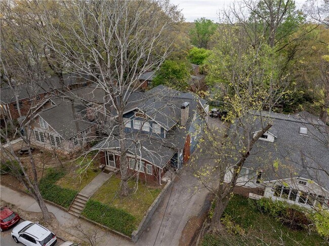 Building Photo - 897 Argonne Ave NE
