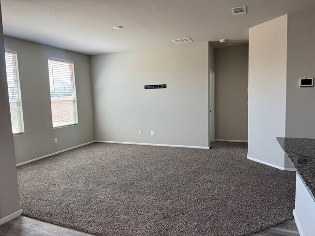 Building Photo - 6211 Globe Life Ct