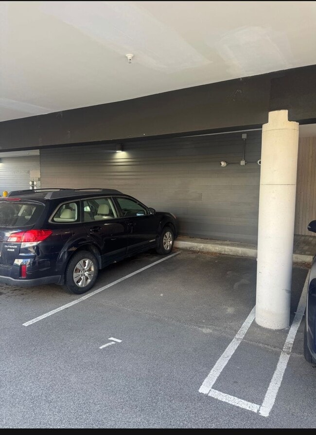 Building Photo - 1BR/1BA Furnished Condo Available Now!!! G...