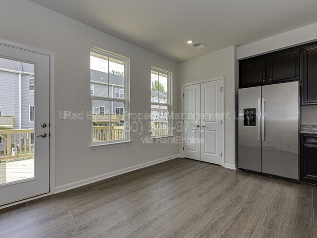 Building Photo - 1011 Ketchum Ct