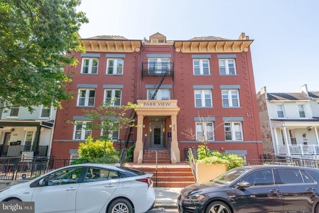 Building Photo - 610 Irving St NW