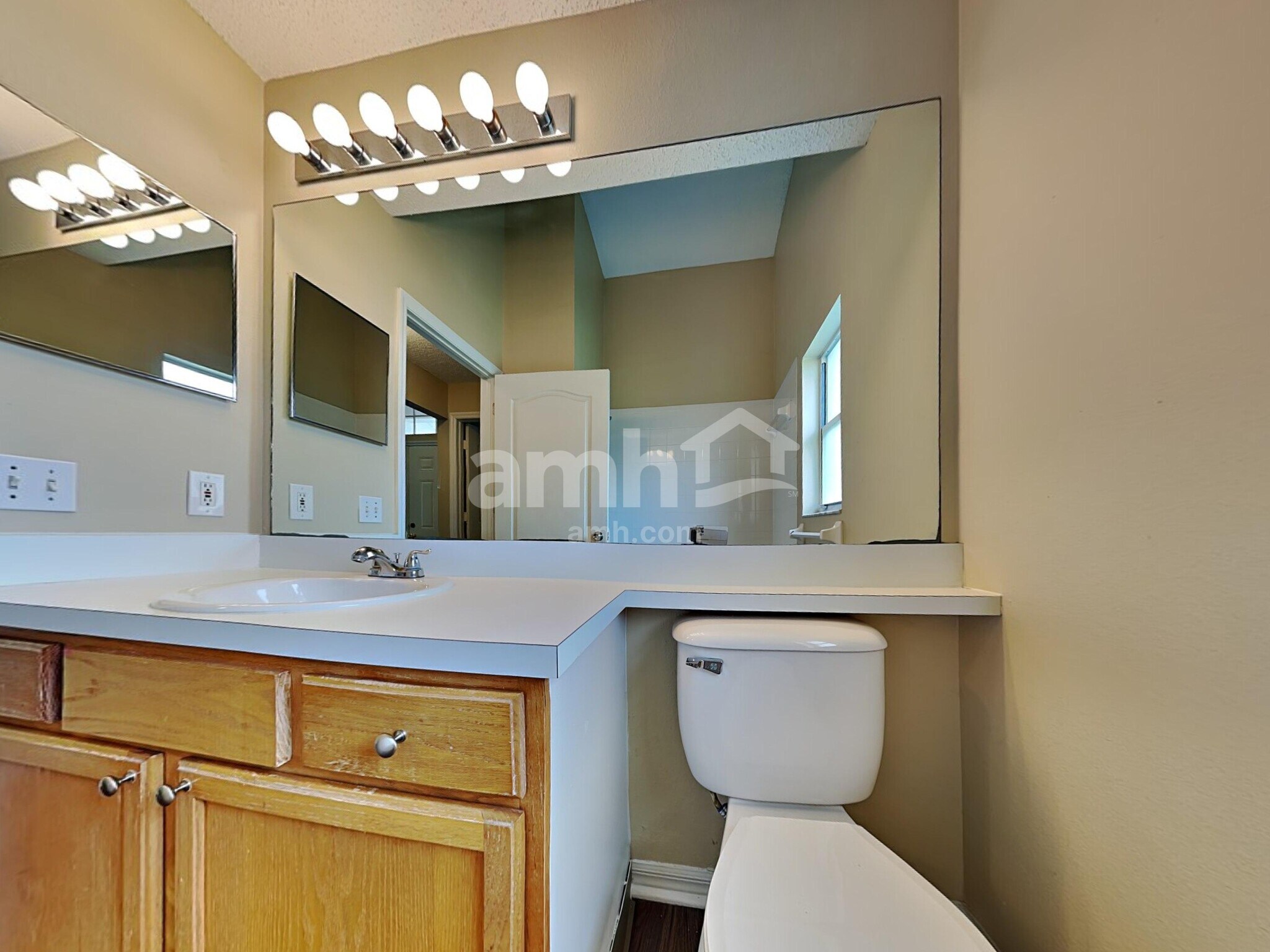 Building Photo - 10611 Walker Vista Dr