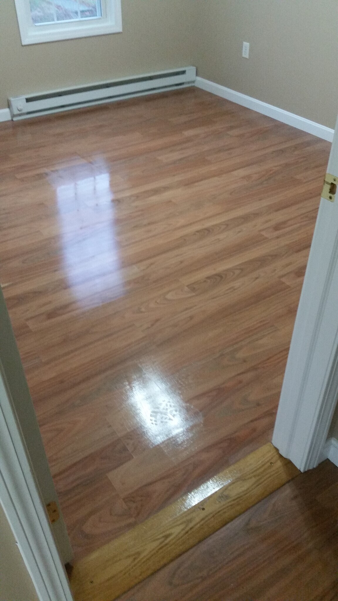 Building Photo - 391 Putnam Pike