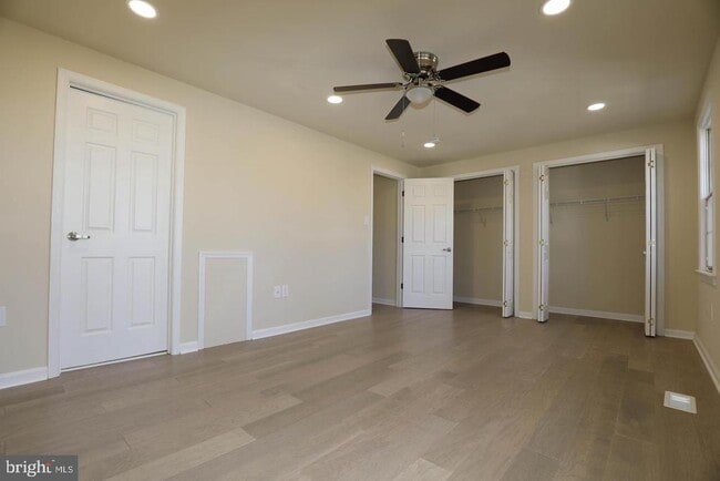 Building Photo - 8006 Harbor Pl