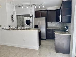 Building Photo - 3330 NE 13th Cir Dr