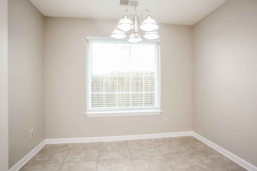 Building Photo - 10078 Cross Valley Dr