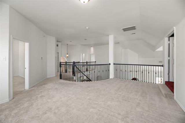 Building Photo - 1143 Polo Heights Dr