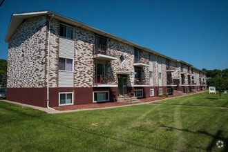 Building Photo - The Malory Apartments