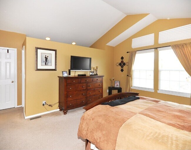 Building Photo - 2209 Fossil Creek Pkwy