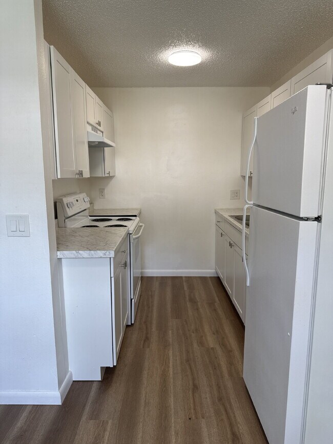 Building Photo - Newly Renovated 1 bedroom 1 bath