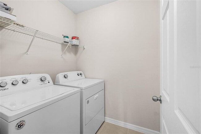 Building Photo - 616 Posadas Cir